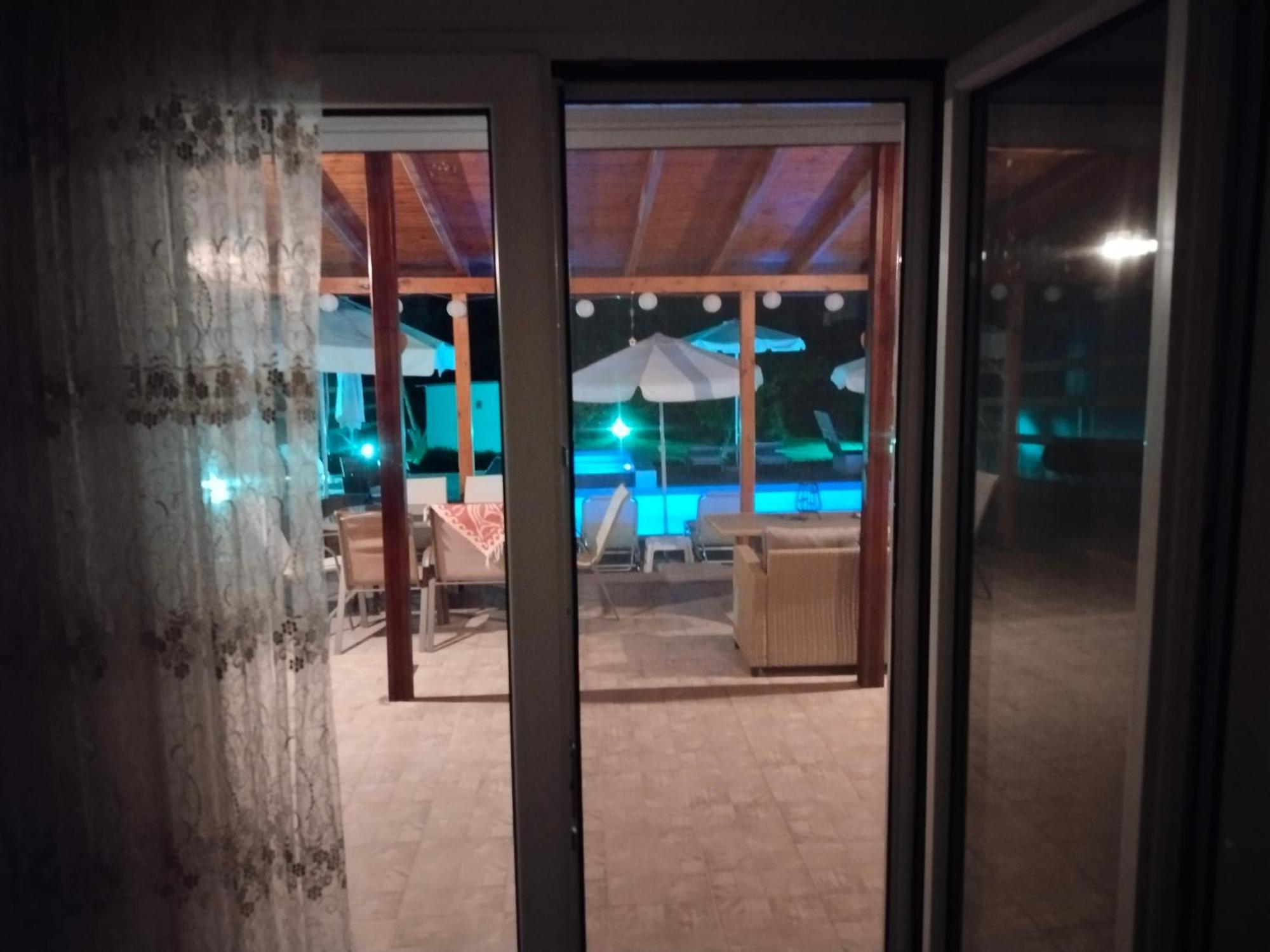 Maria Lemoni Swimming Pool Apartment Nea Skioni Exterior foto